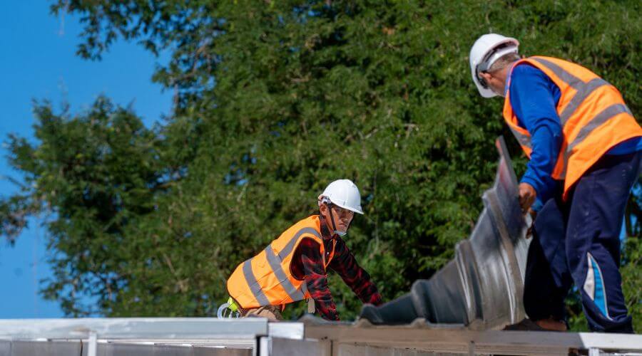 Professional residential roofers in Russellville, AL